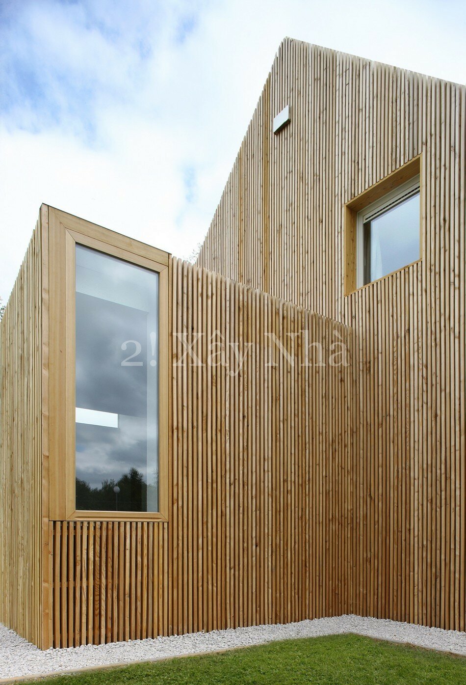 wooden house 11 Striking Home Extension Creatively Enhancing a Pavilion Type Residence in Belgium
