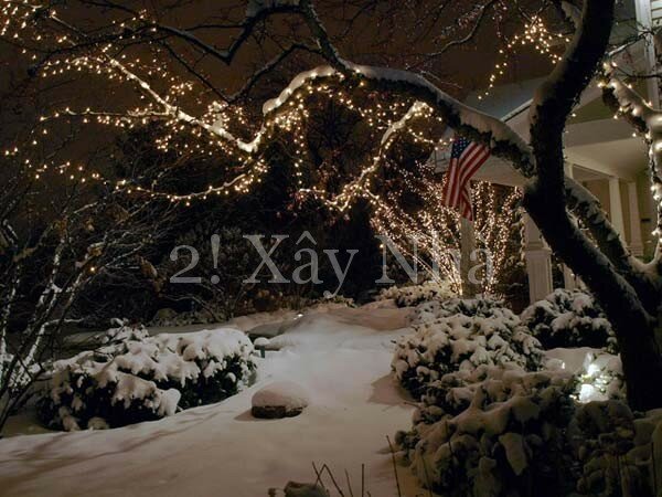 Outdoor-Christmas-Lighting-Decorations-35