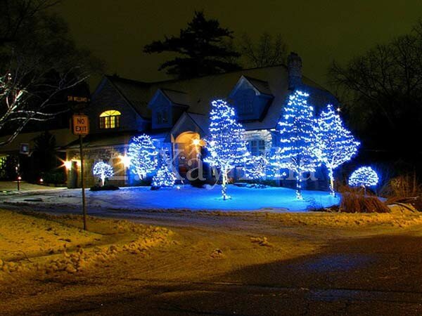Outdoor-Christmas-Lighting-Decorations-44