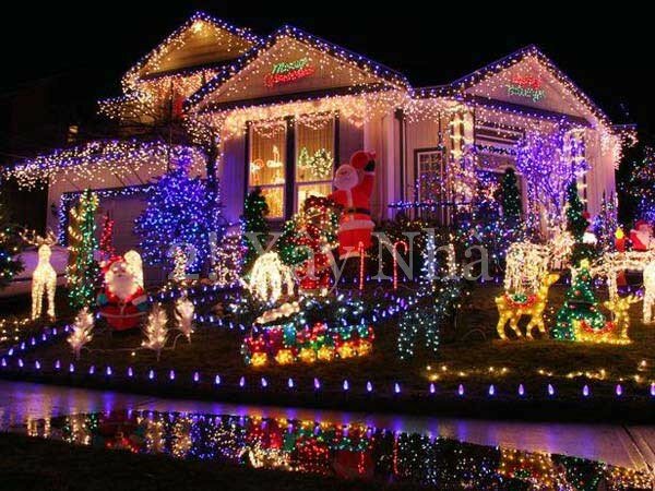 Outdoor-Christmas-Lighting-Decorations-6