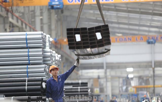 Giá sắt thép Hòa Phát hiện nay 2018 trên thị trường